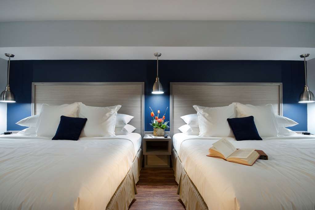 Hotel Ramada Plaza By Wyndham Omaha Habitación foto