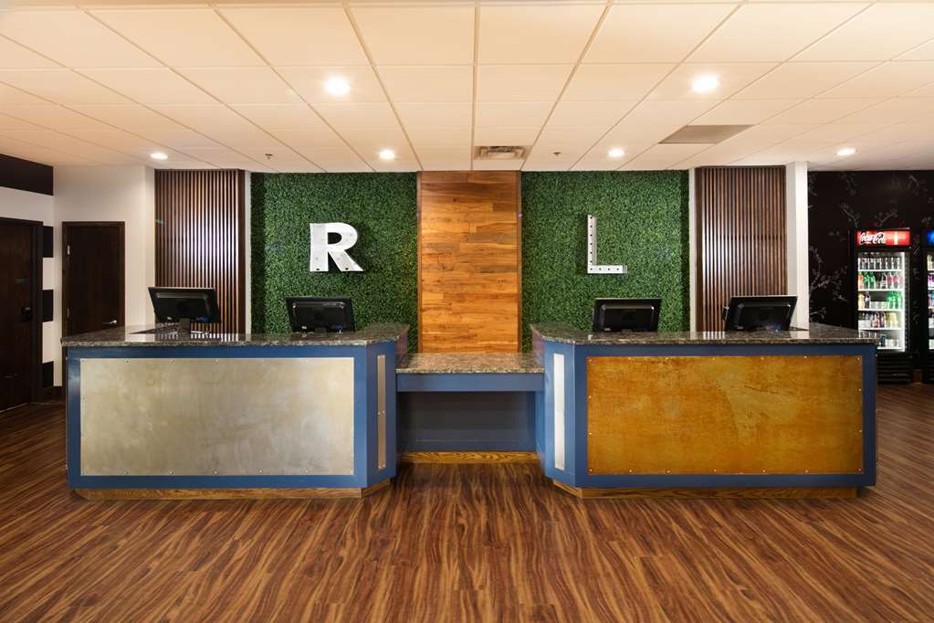 Hotel Ramada Plaza By Wyndham Omaha Interior foto