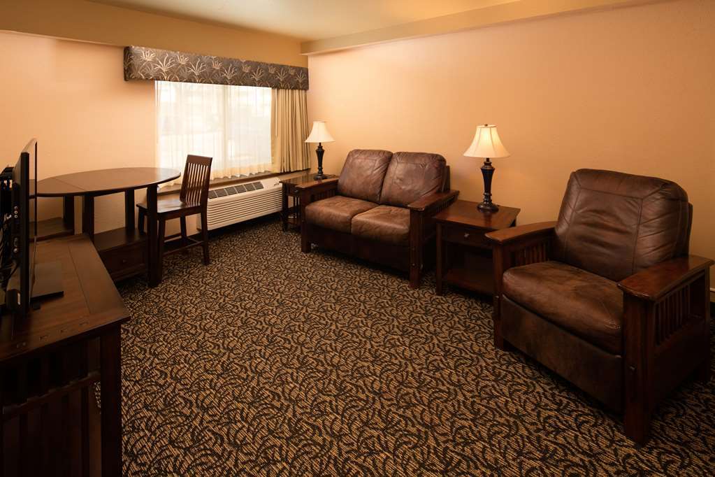 Hotel Ramada Plaza By Wyndham Omaha Habitación foto