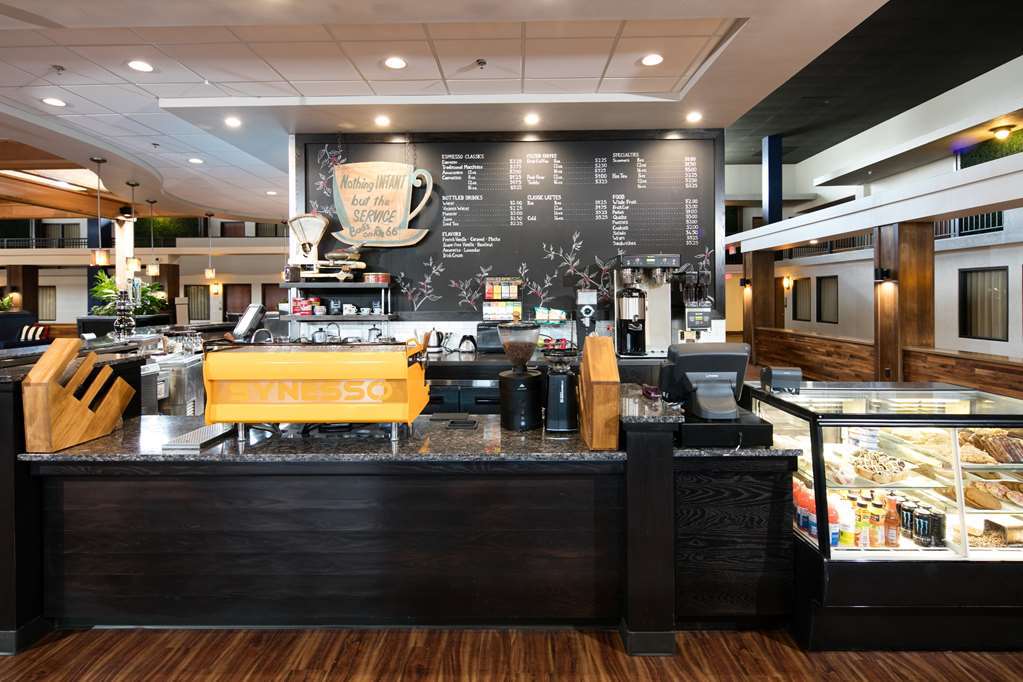 Hotel Ramada Plaza By Wyndham Omaha Restaurante foto